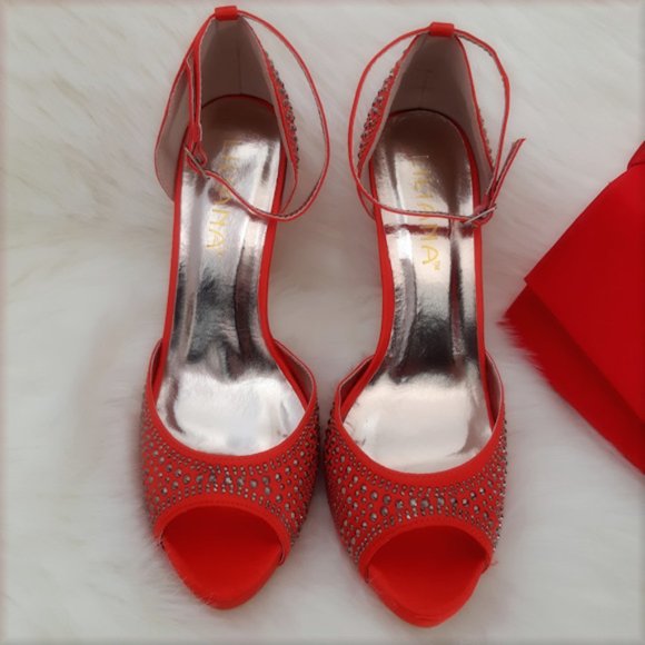 LILIANA Open Toe Ankle Strap Heels - Picture 3 of 8